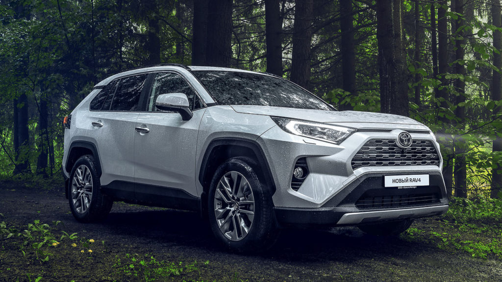 В России начались продажи новой Toyota RAV4 рав 2