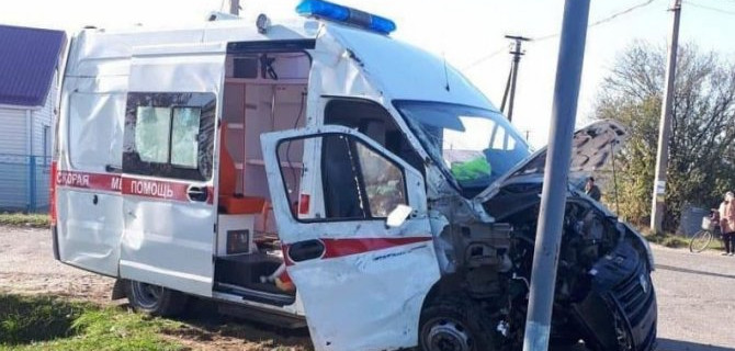 Четыре человека пострадали в ДТП на Кубани