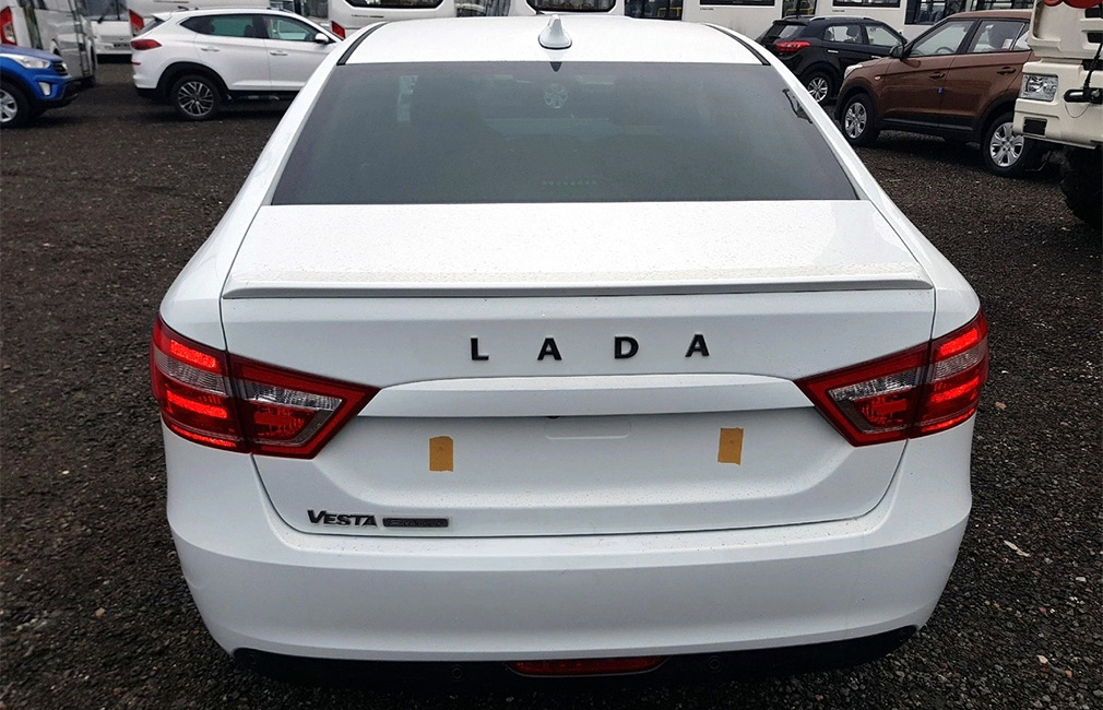 Обновленная Lada Vesta 2019 4