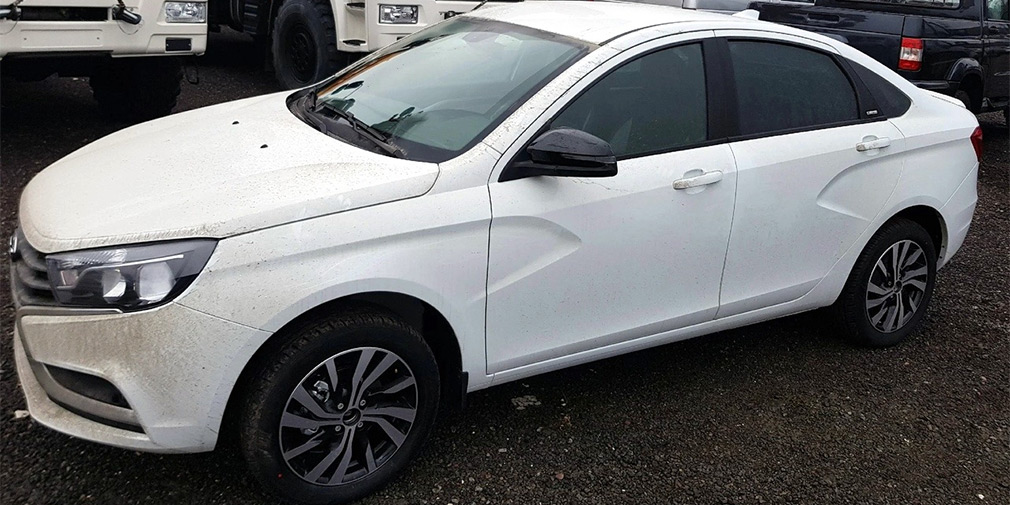 Обновленная Lada Vesta 2019 1