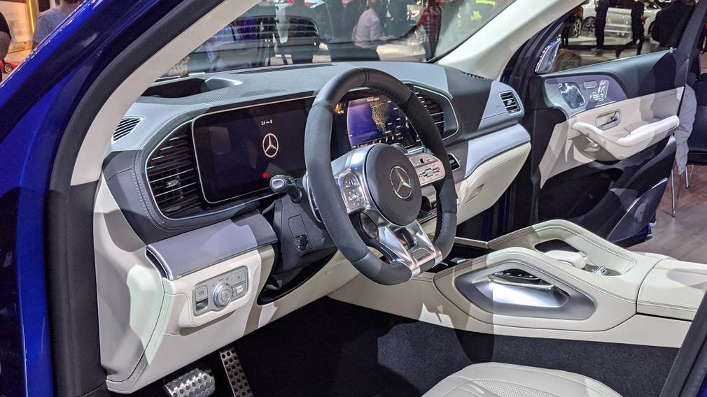 Mercedes-AMG салон