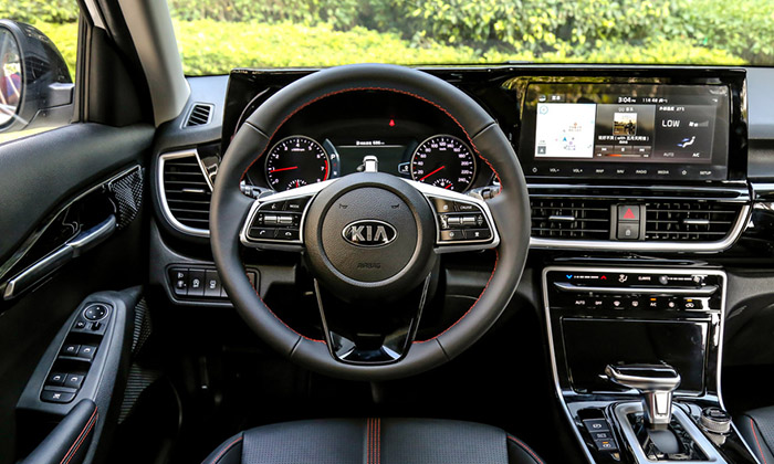 Лос-Анджелес — 2019: KIA Seltos превратили во внедорожник л селтос 4