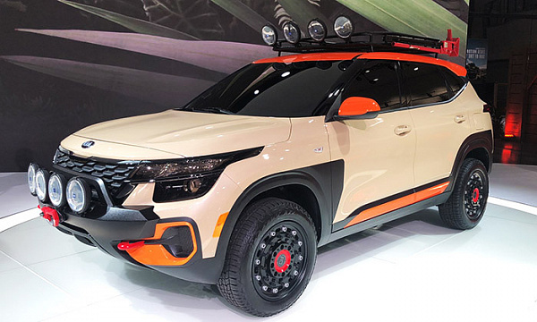 Лос-Анджелес — 2019: KIA Seltos превратили во внедорожник л селтос 1