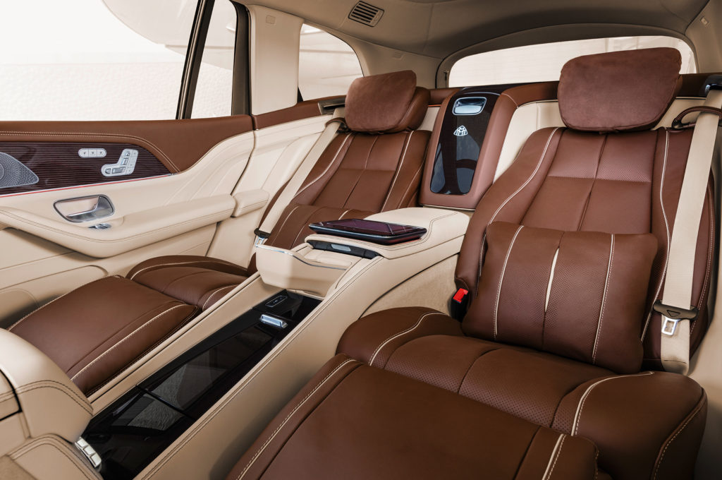 Гуанчжоу-2019: представлен роскошный Mercedes-Maybach GLS г майбах 4