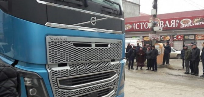 В Хасавюрте грузовик насмерть сбил ребенка