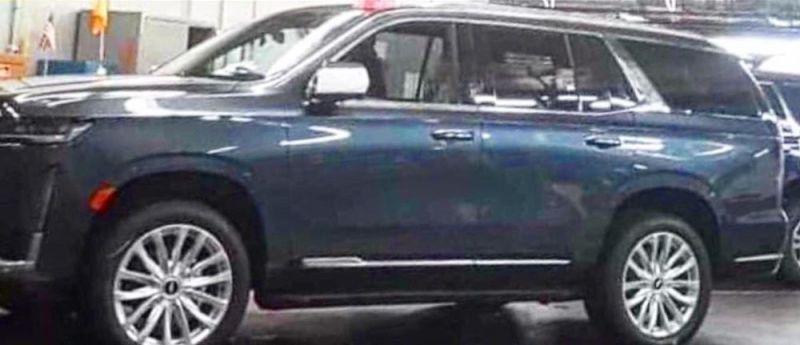 В интернете появились первые фото нового Cadillac Escalade кадиллак 3