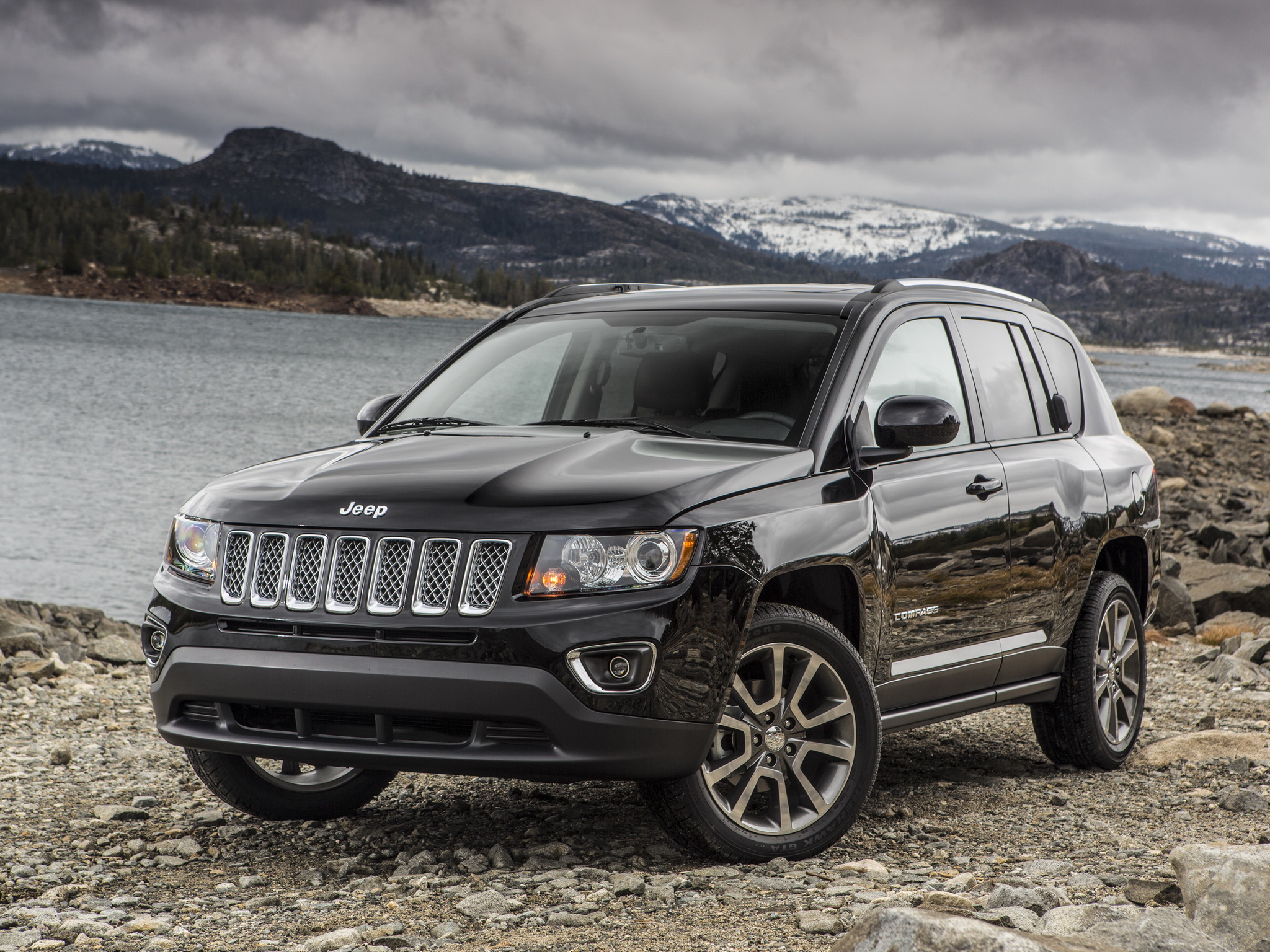 Jeep привезёт в Россию три новинки джип 2