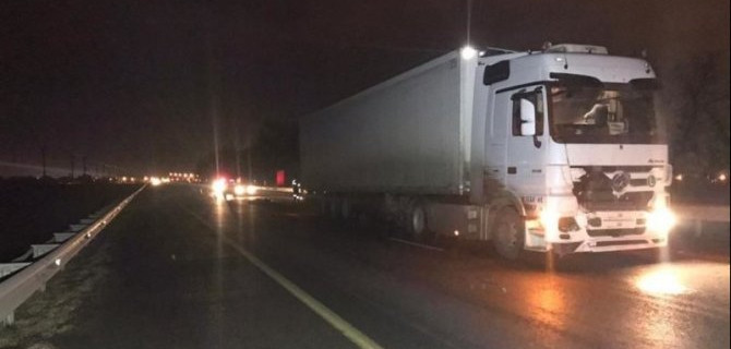 В Краснодаре большегруз насмерть сбил пешехода