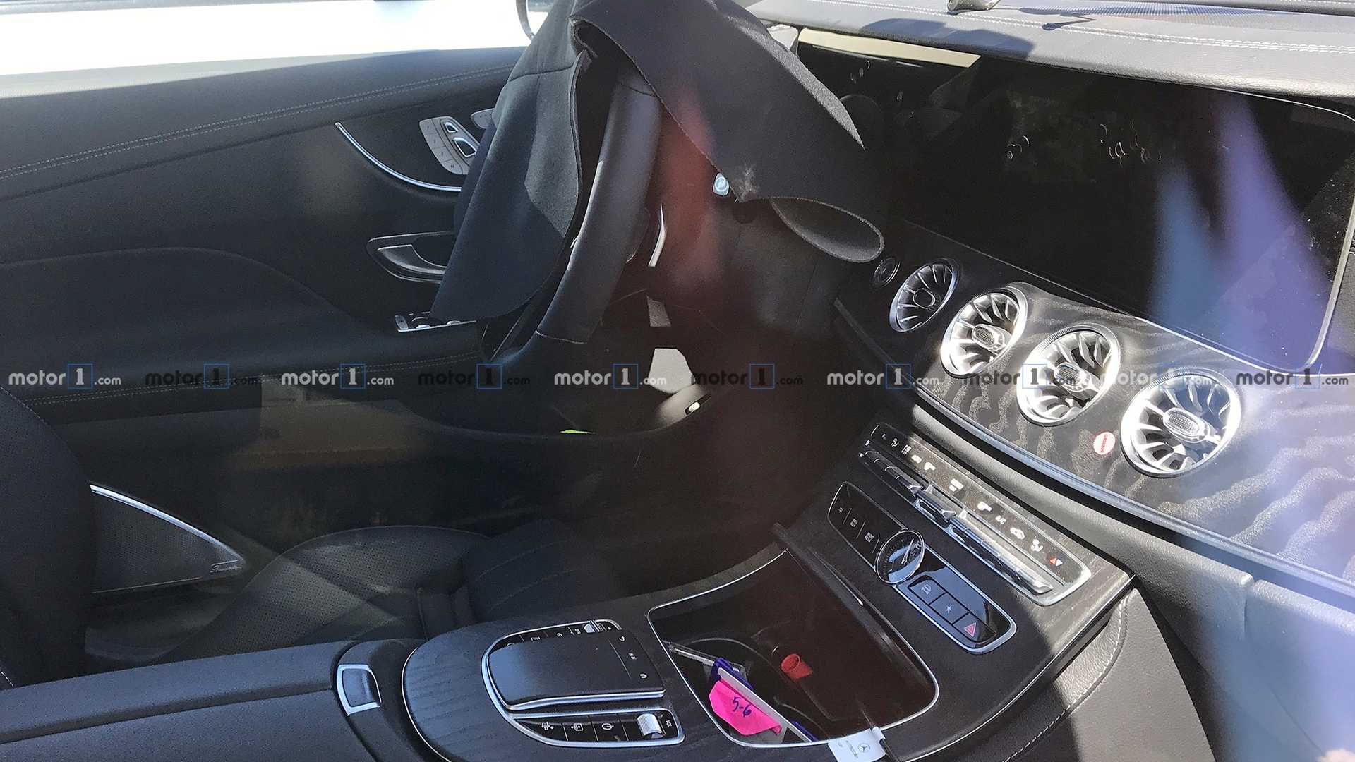 Замечен «мул» нового купе от Mercedes-Benz иерс 3