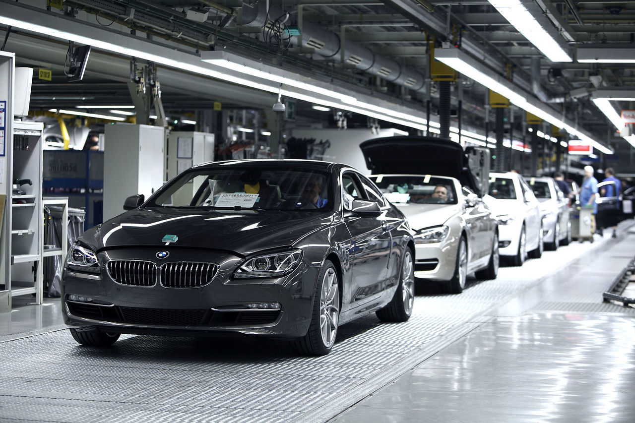 BMW не построит завод в России бмв завод 2