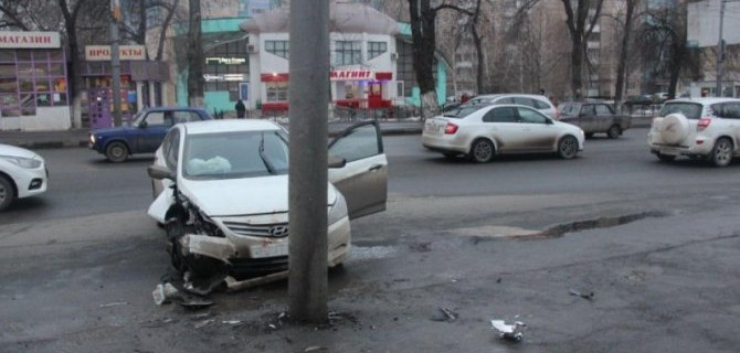 В ДТП в Саратове пострадали четыре человека