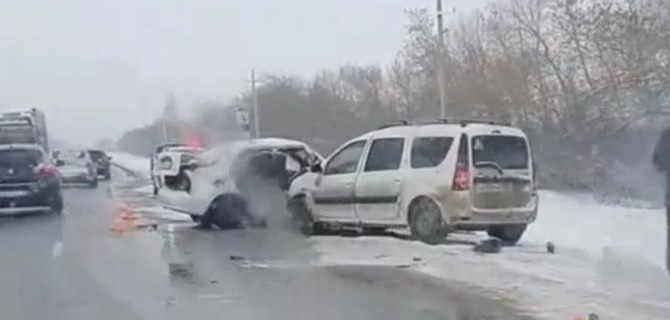 18-летний пассажир автомобиля погиб в ДТП под Казанью