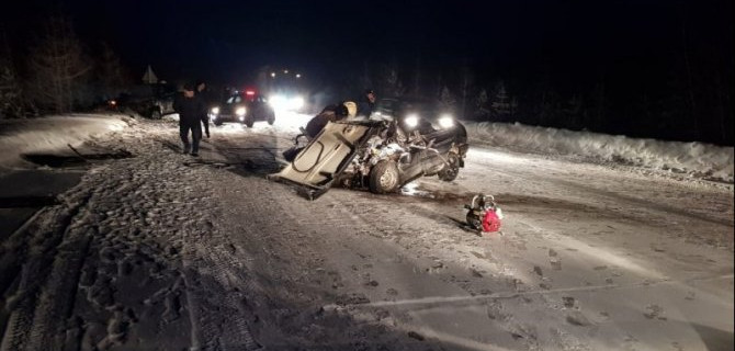 Два человека погибли в ДТП в Пуровском районе