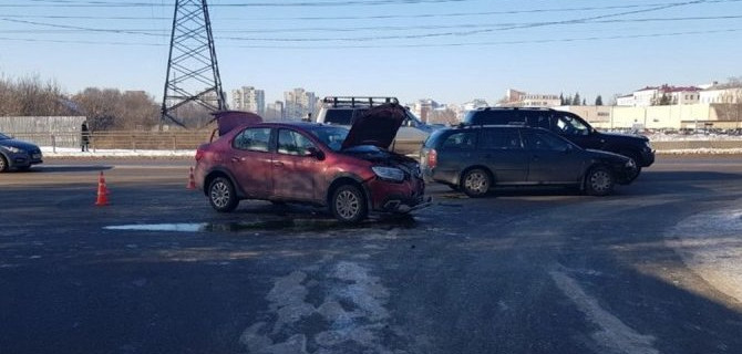 Три человека пострадали в ДТП в Твери