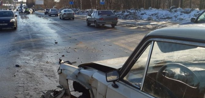 2-летний ребенок пострадал в ДТП в Сыктывкаре