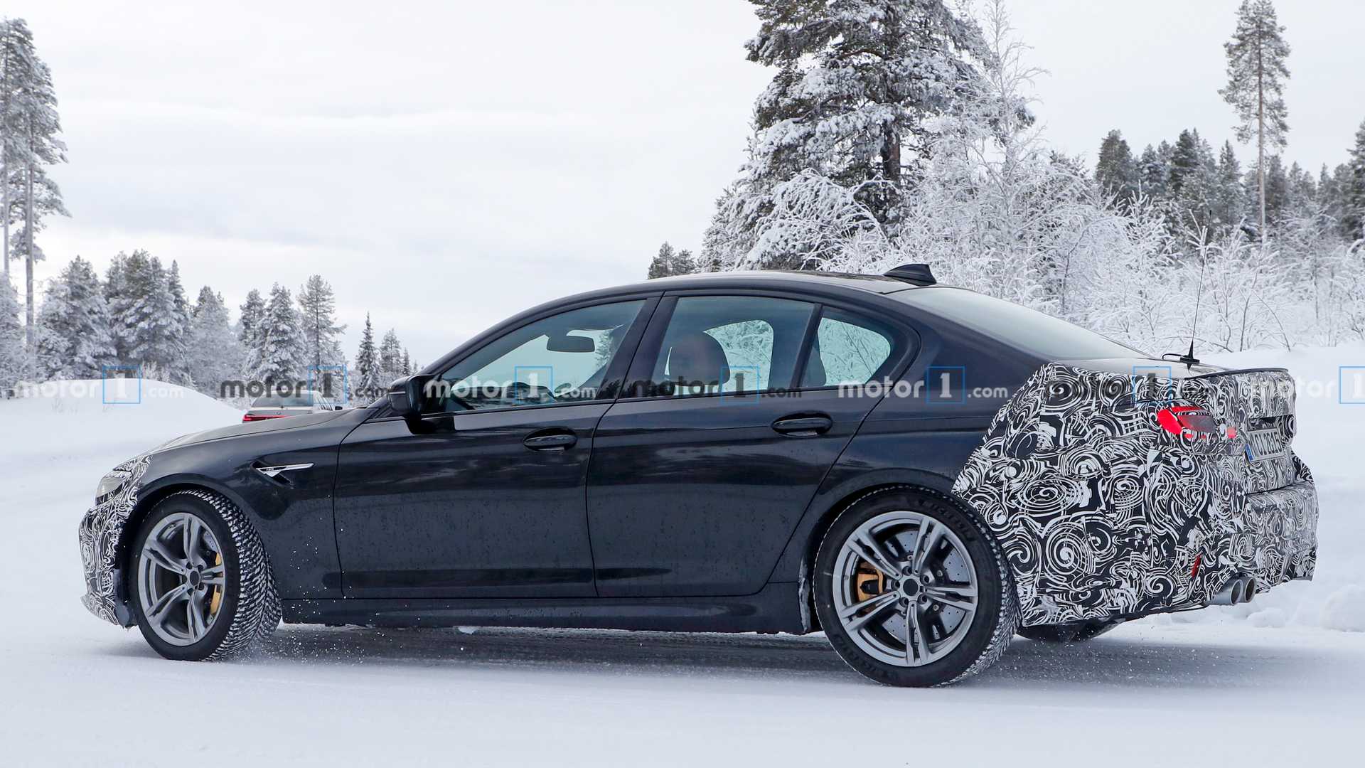 В Швеции тестируется новый BMW M5 бмв 2