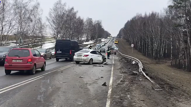 Под Иваново фура выехала на «встречку» и протаранила сразу 6 автомобилей ДТП под Иваново, 7 марта