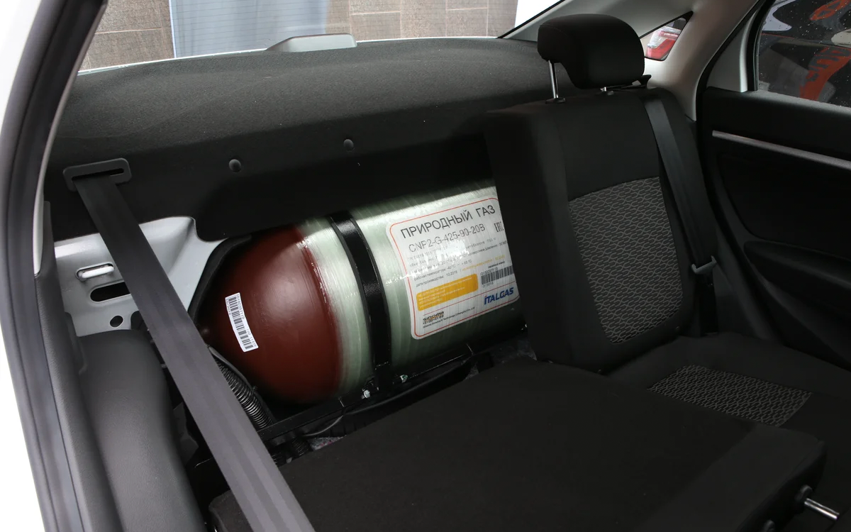 Lada Vesta CNG баллон