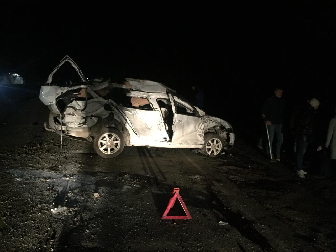 Мужчина погиб в тройном ДТП в Орловской области Мужчина погиб в тройном ДТП в Орловской области (3)