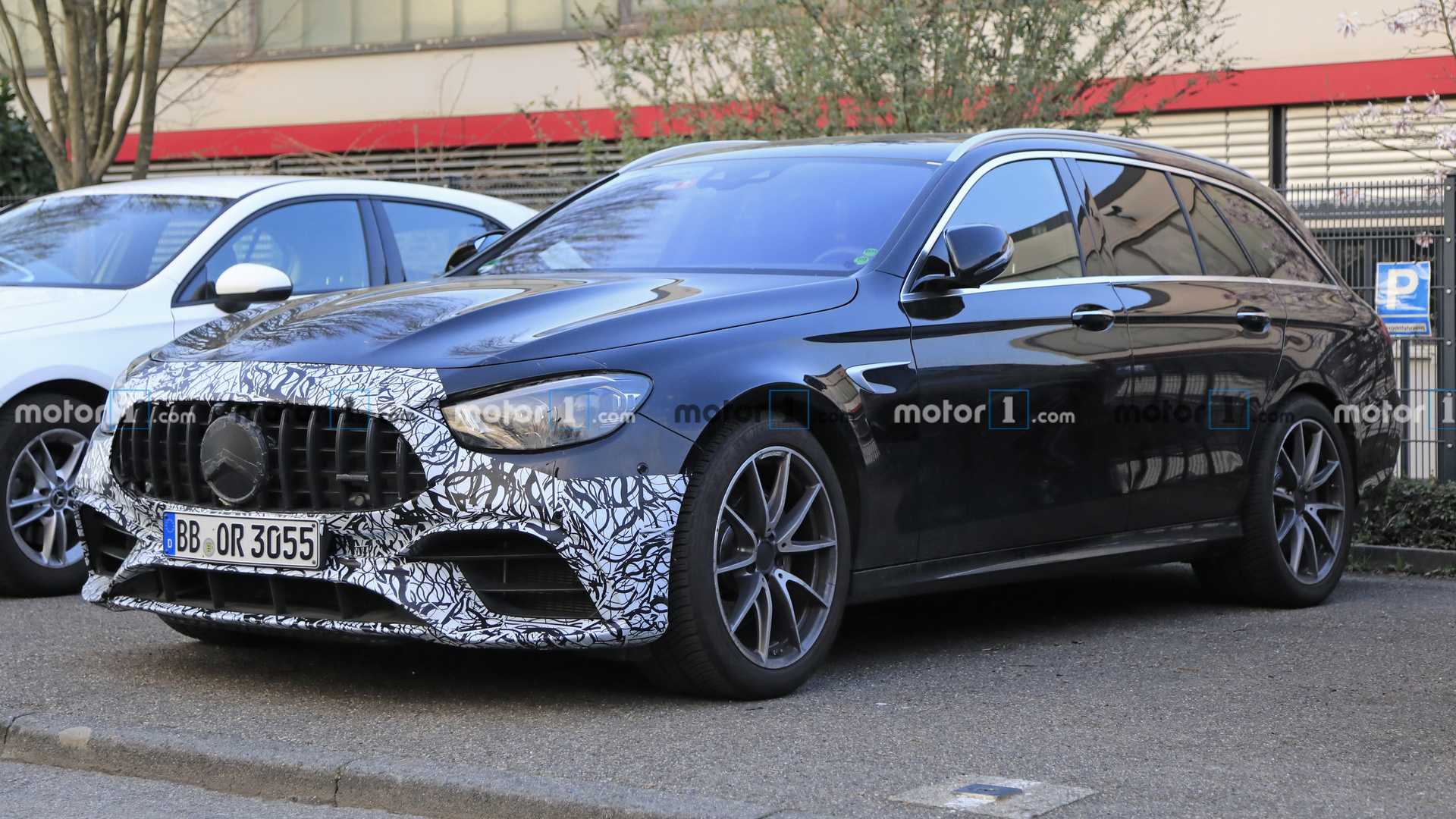Завершаются ходовые испытания нового Mercedes-AMG E63 амг 2