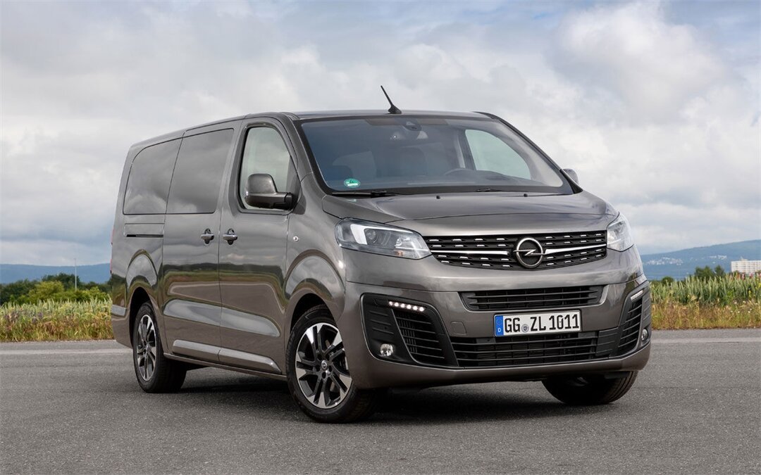 Падение рубля: подорожали две модели Opel ц опель 2