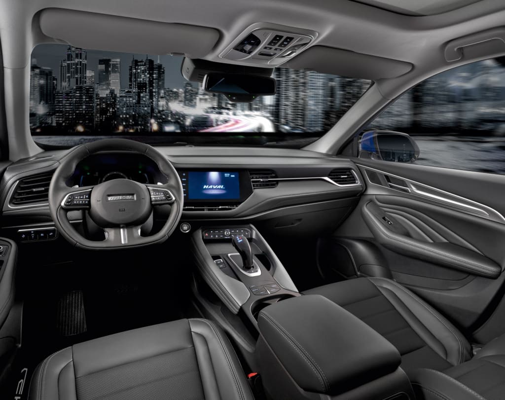 Китайский интеллектуальный кроссовер Haval F7 F7 салон