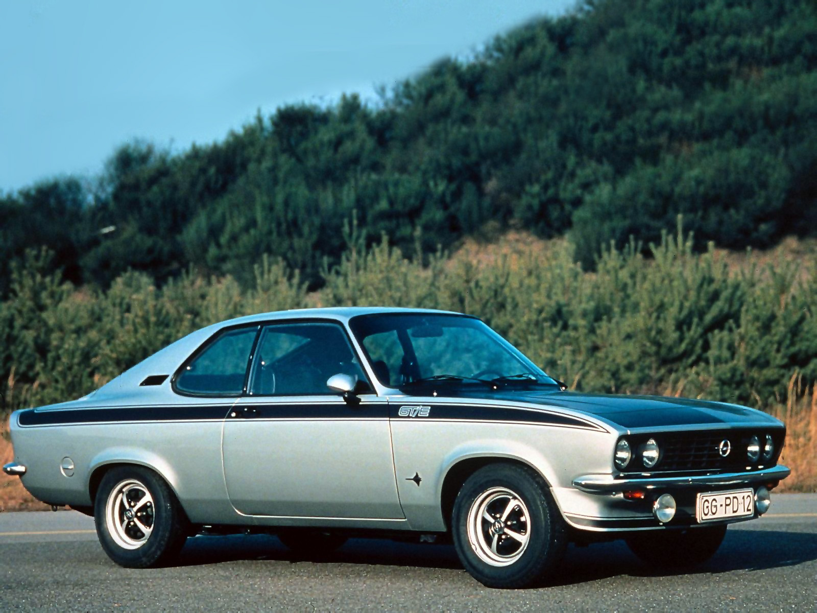 Opel Manta может возродиться опель 1