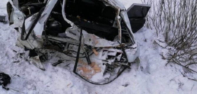 В ДТП на переезде в Кировской области погиб человек
