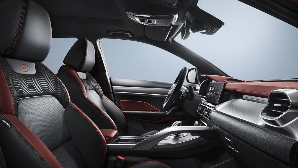 Кроссовер Geely Coolray получил «спортивную» версию кулрей 3
