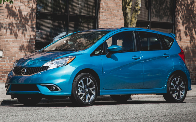 3 Nissan Versa Note