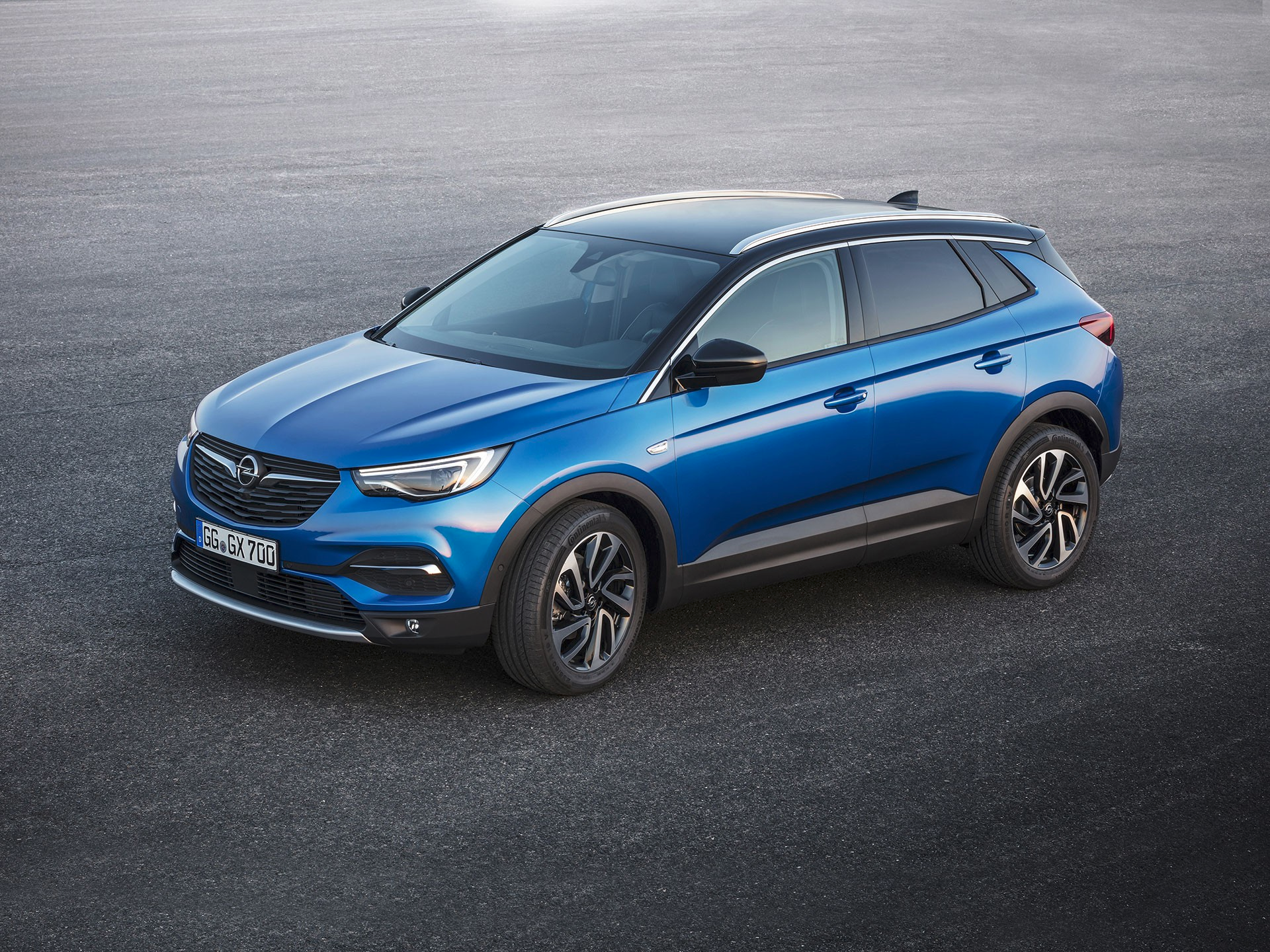 Три автомобиля Opel, которые появятся в России в 2020 году Grandland X