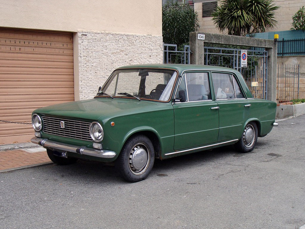 «ВАЗ-2101» и FIAT 124: была ли «Копейка» копией? коп 00