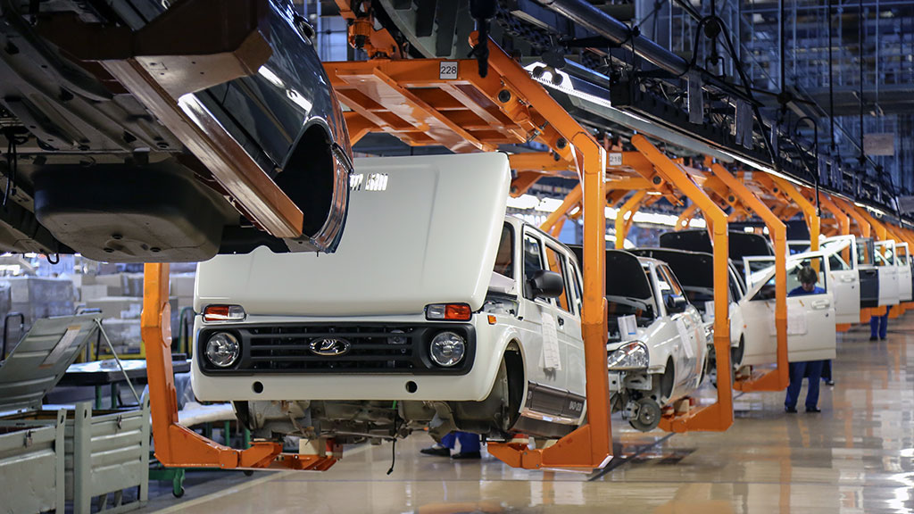 Пандемия: «АвтоВАЗ» может вновь остановить конвейер ваз 2