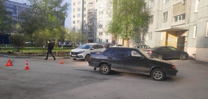 В Новосибирске ВАЗ сбил мальчика на велосипеде