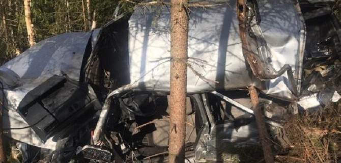 Два молодых человека погибли в ДТП в Кировской области