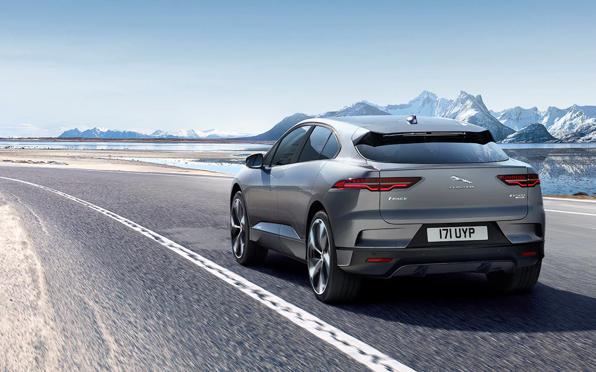 В России подешевел Jaguar I-Pace ягуар цена 2