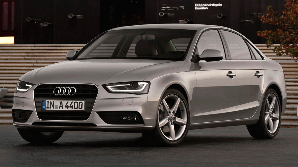 Топ-3 седанов с полным приводом, доступных в России за 1 млн рублей Audi A4 поколение IV