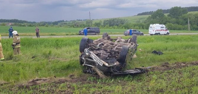 В Чувашии в ДТП погиб пассажир «Волги»