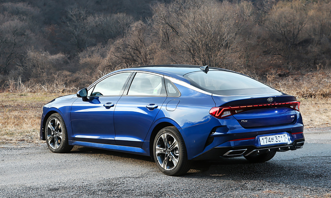 Новый седан KIA K5: какой будет российская версия? киа 2
