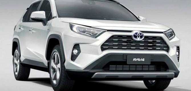 Toyota RAV4 в России: производство не успевает за спросом