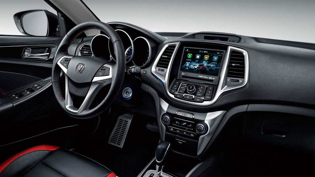 Changan CS35 салон