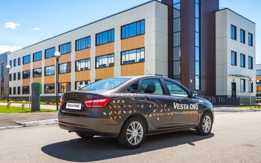 Подорожала битопливная Lada Vesta веста 2