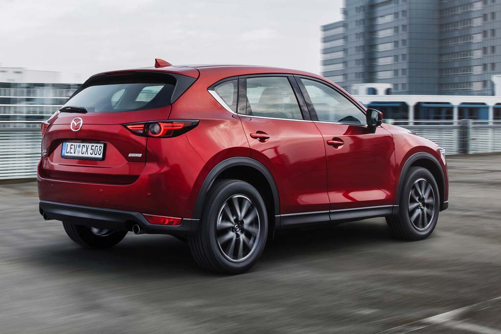 В России рухнули продажи автомобилей Mazda мазда 2