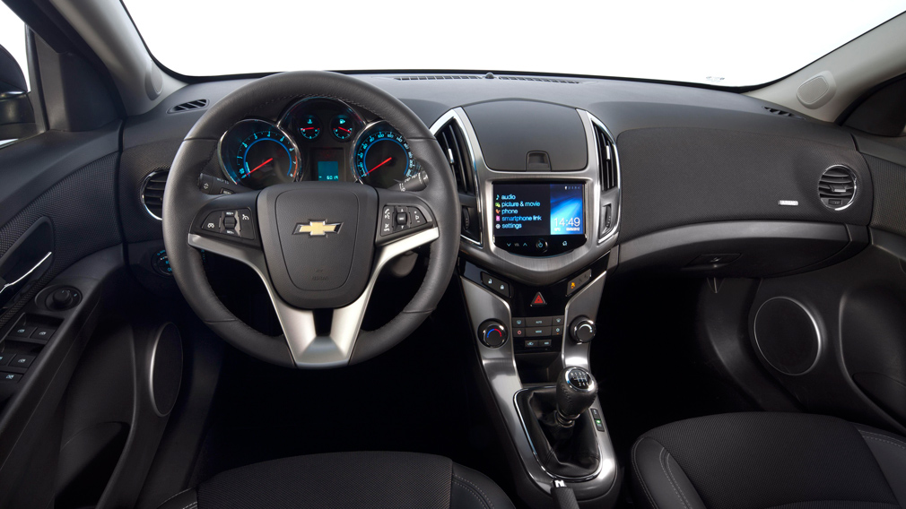 Chevrolet Cruze салон