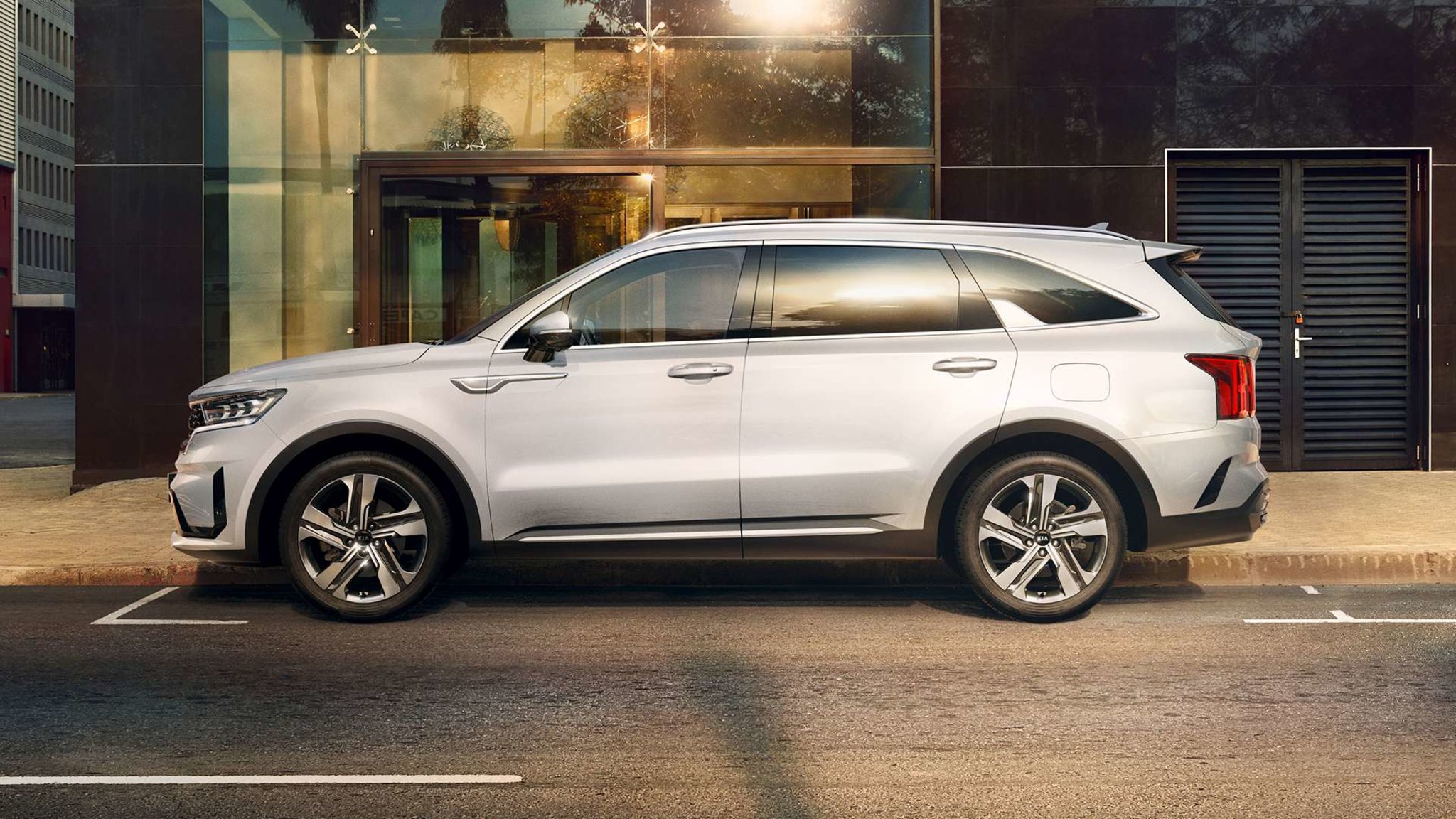 Новый KIA Sorento в России будет продаваться только с дизельным двигателем KIA Sorento 2020