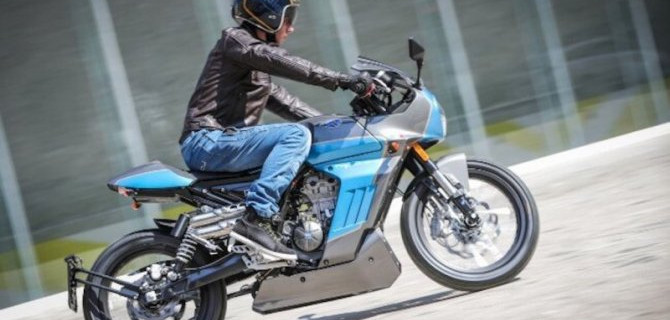 Фирма Aprilia представила свой новый мотоцикл