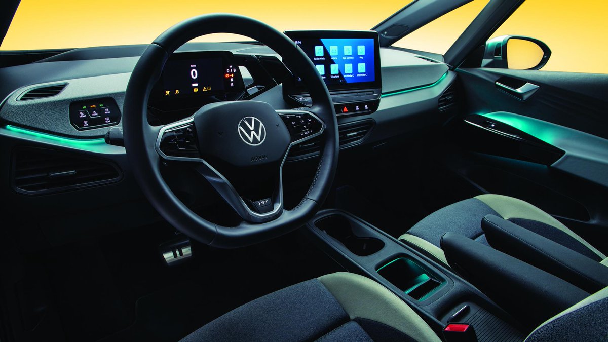 Электромобиль Volkswagen ID 3 R: известны сроки появления фолькс 3