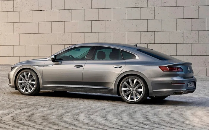 Топ-3 июльских новинок на российском авторынке Volkswagen Arteon