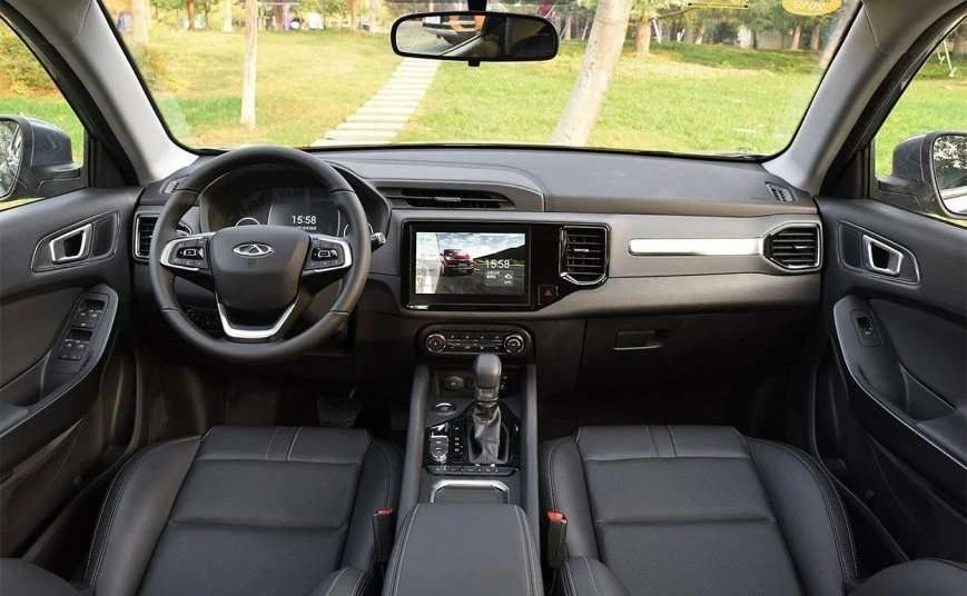 В России появятся более дешёвые версии Chery Tiggo 4 Chery Tiggo 4 салон