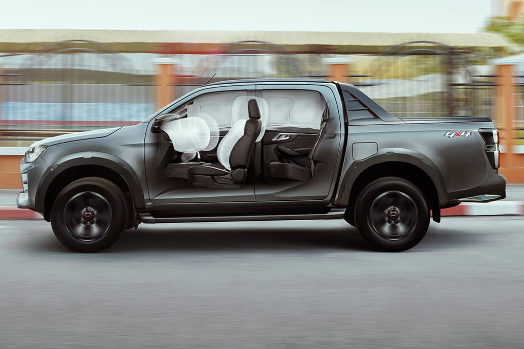 D-Max безопасность